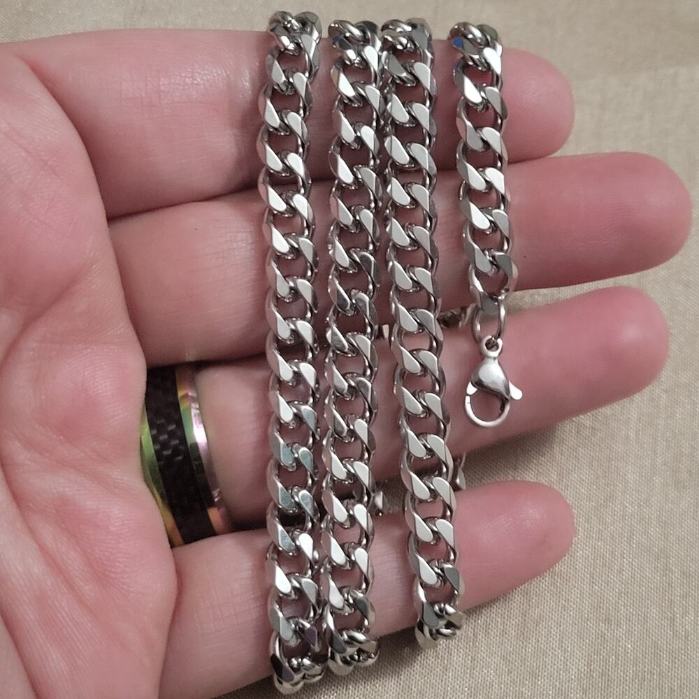 Men's silver stainless steel 7mm thick chunky cuban chain necklace